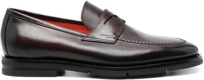 Santoni Loafers met ronde neus Rood