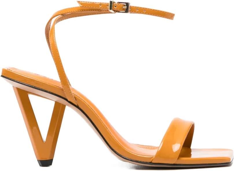 Schutz Lakleren sandalen met enkelbandje Oranje