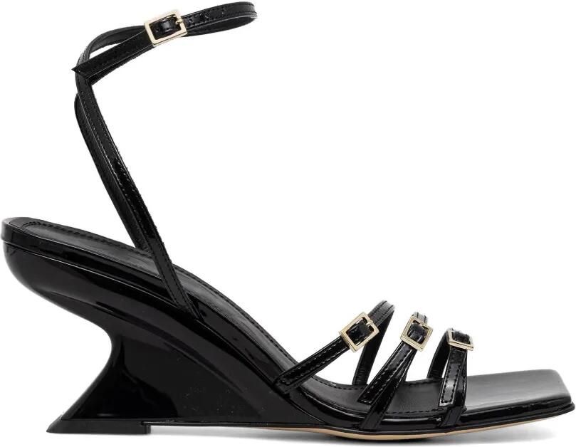 Souliers Martinez Eden pumps met gelakte afwerking en gesp Zwart
