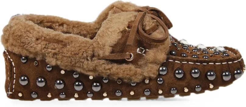 Strategia shoes Loafers met lammy voering en studs Bruin