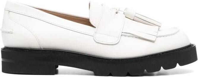 Stuart Weitzman Mila leren loafers Wit