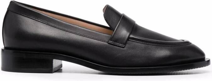 Stuart Weitzman Palmer leren loafers Zwart