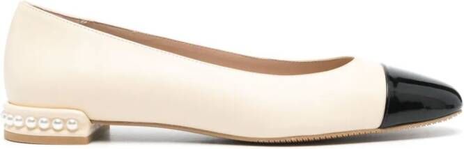 Stuart Weitzman Leren ballerina's Beige