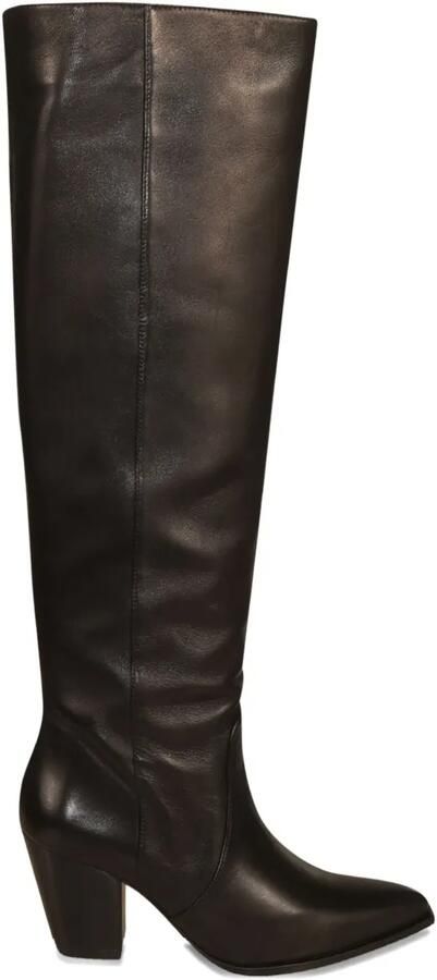 Stuart Weitzman 80 mm Jolene soklaarzen met puntige neus Zwart