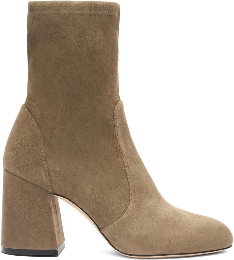 Stuart Weitzman 85 mm Essentialist Stretch suède enkellaarzen Beige