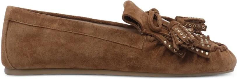 Stuart Weitzman Barry suède loafers met franje Bruin