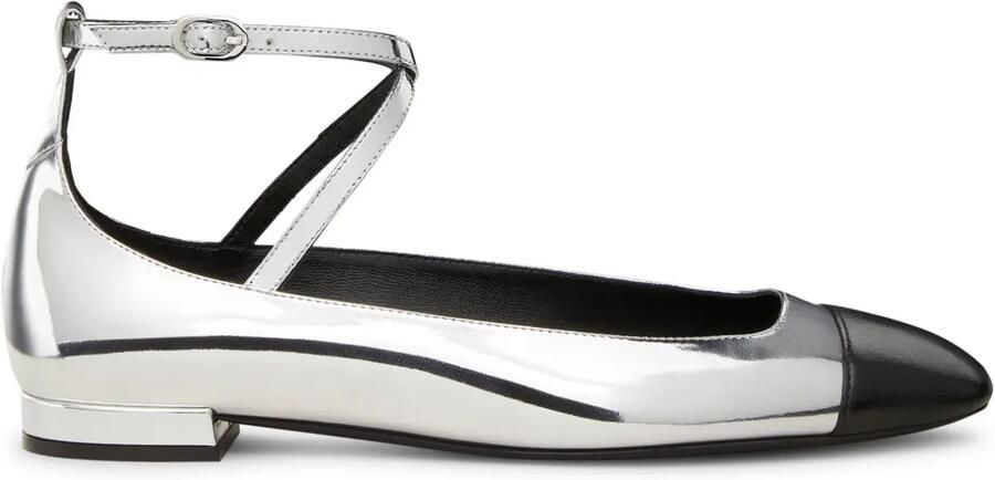 Stuart Weitzman Leren ballerina's Zilver