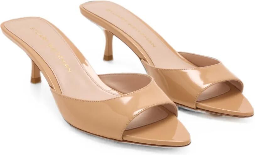 Stuart Weitzman Lexington lakleren sandalen Beige