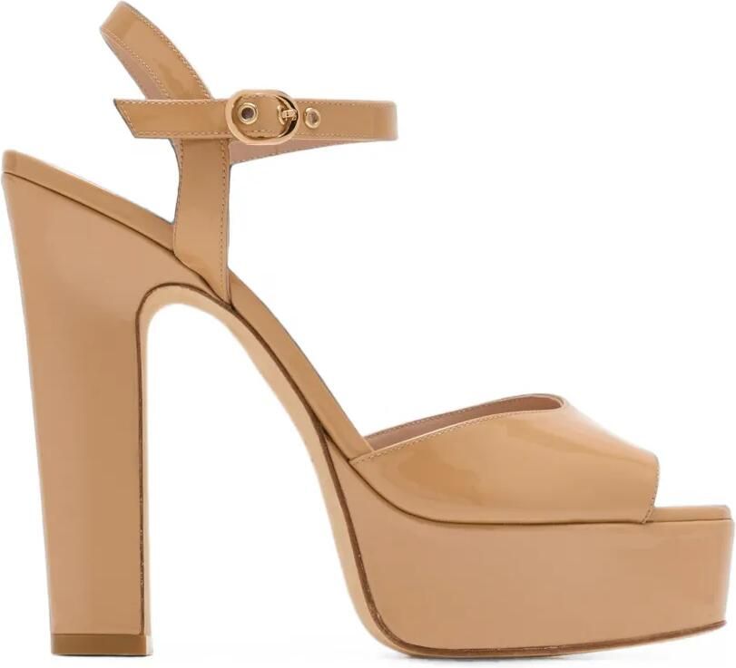 Stuart Weitzman Reade lakleren sandalen met plateauzool Beige