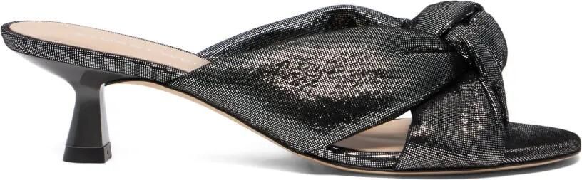 Stuart Weitzman Sandalen met geknoopte details Grijs