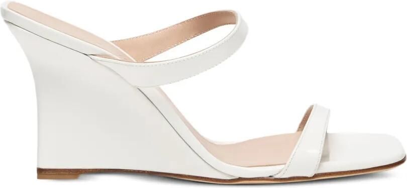 Stuart Weitzman Vinnie sandalen met gelakte afwerking Wit