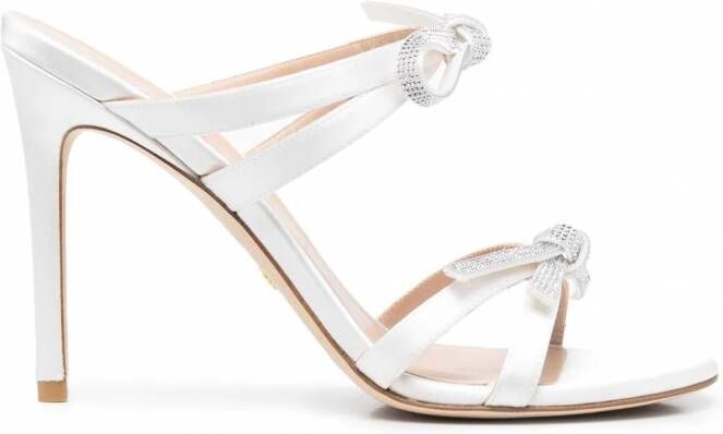 Stuart Weitzman SW Bow sandalen verfraaid met kristallen Wit