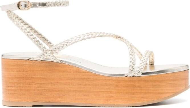 Stuart Weitzman Wovette wedge sandals Goud