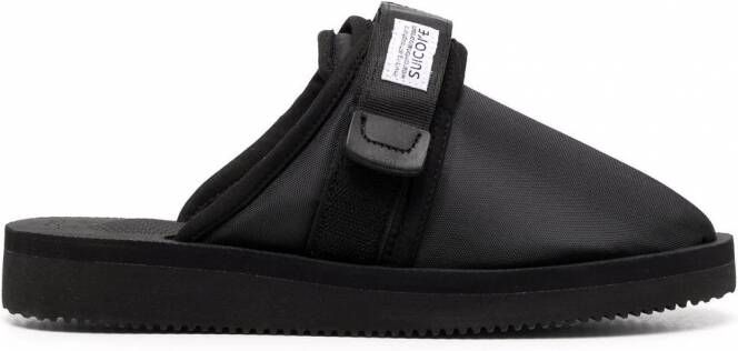 Suicoke Slippers met logopatch Zwart