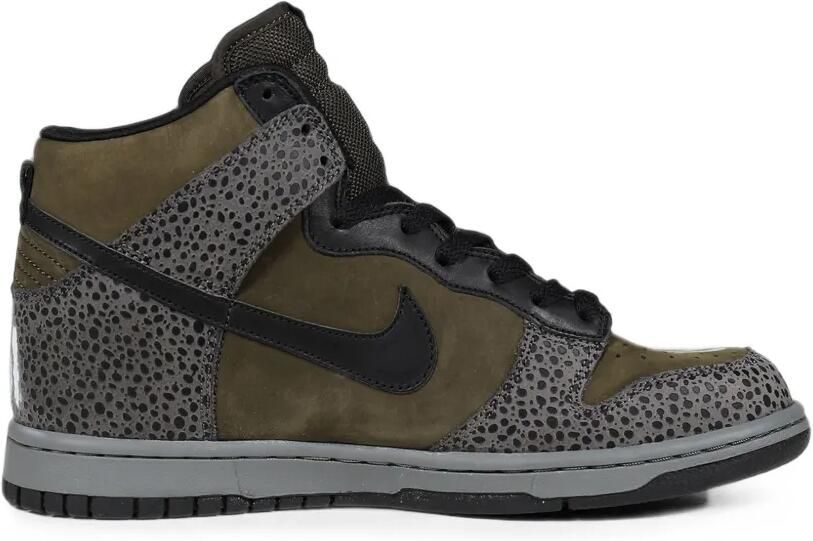 SWJP x Nike Dunk High sneakers met stencil-print Groen