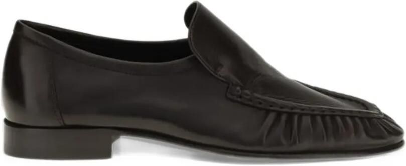 The Row Two zachte mocassins Bruin