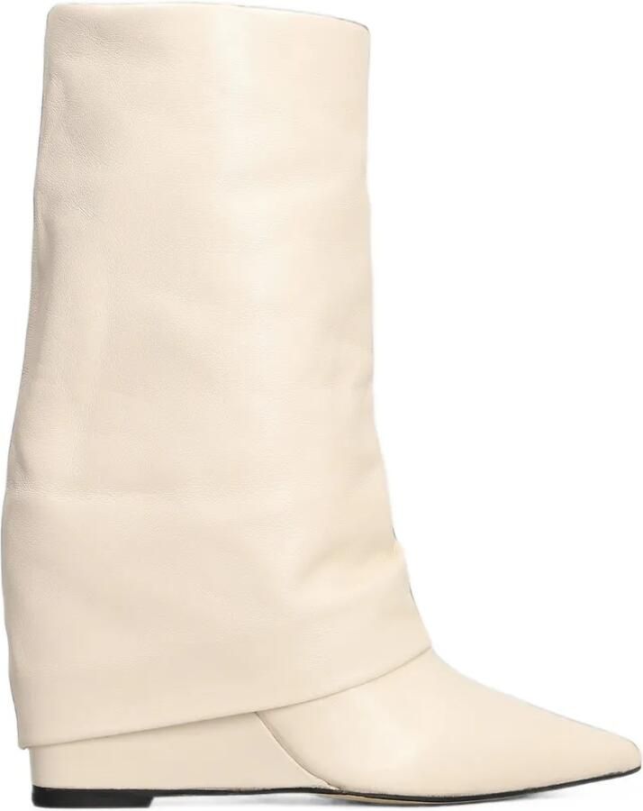 The Seller Leren laarzen met puntige neus en sleehak Beige