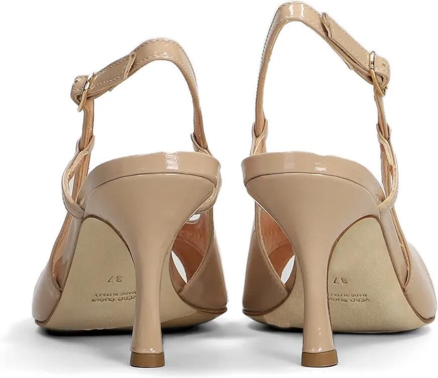 The Seller Sandalen met gekruiste bandjes en gelakte afwerking Beige
