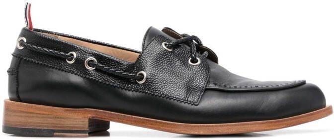 Thom Browne Veterschoenen met afwerking Zwart