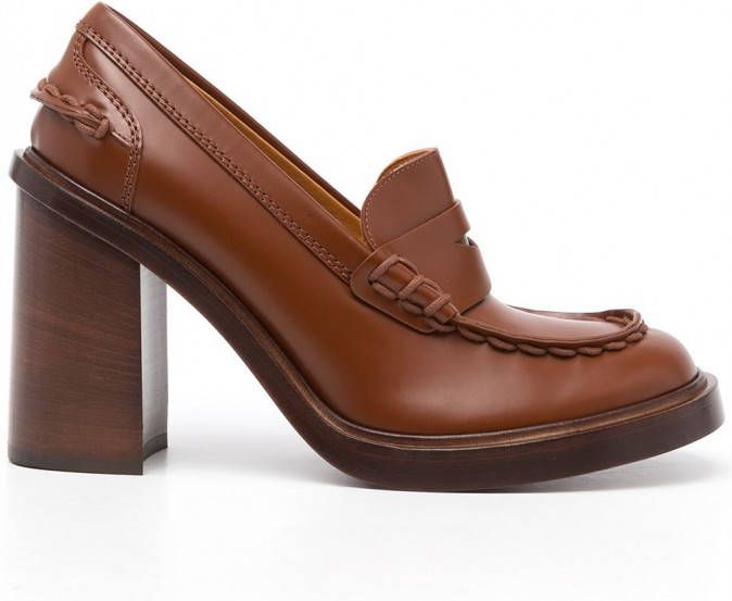 Tod's Loafers met blokhak Bruin