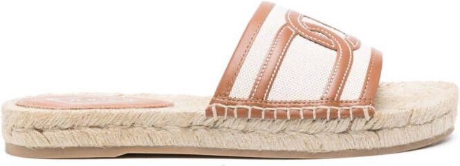 Tod's Espadrilles met schakelketting Beige