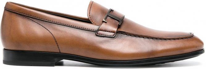 Tod's Loafers met logoplakkaat Bruin