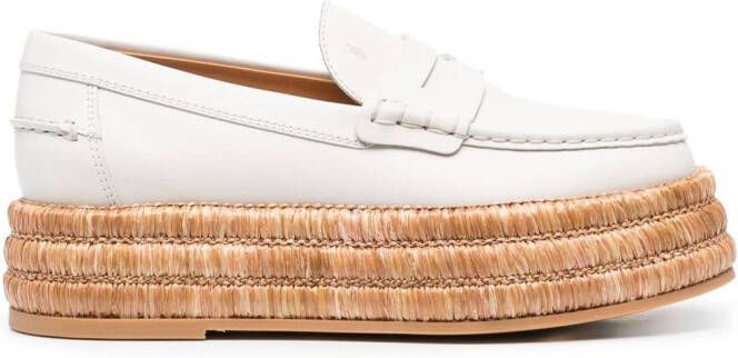 Tod's Loafers met plateauzool Beige