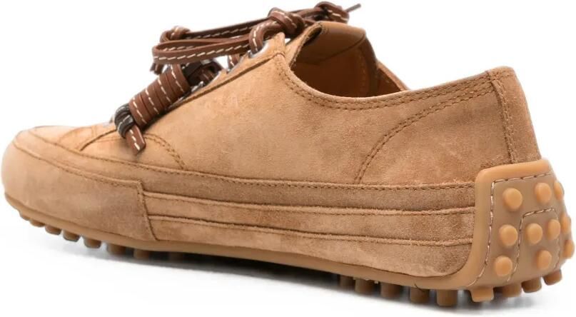 Tod's Suède sneakers met kwastje Bruin