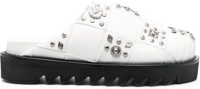 Toga Pulla Slippers verfraaid met studs Wit