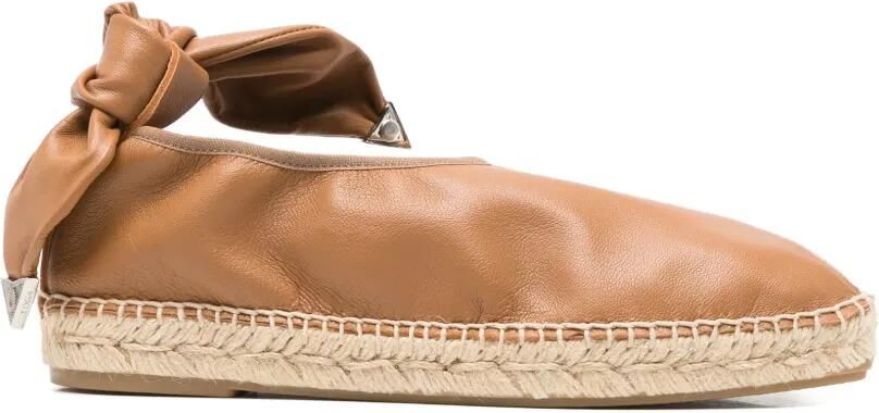Toga Pulla Geknoopte espadrilles met schakelketting Bruin