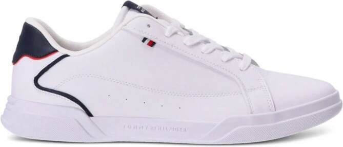 Tommy Hilfiger Sneakers met contrasterende neus Wit