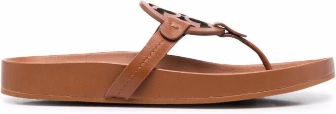 Tory Burch Sandalen met logopatch Bruin