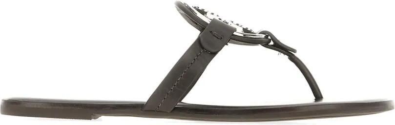 Tory Burch Miller sandalen met logoplakkaat Bruin