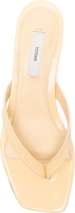 TOTEME Naplack sandalen met hak Geel - Foto 2