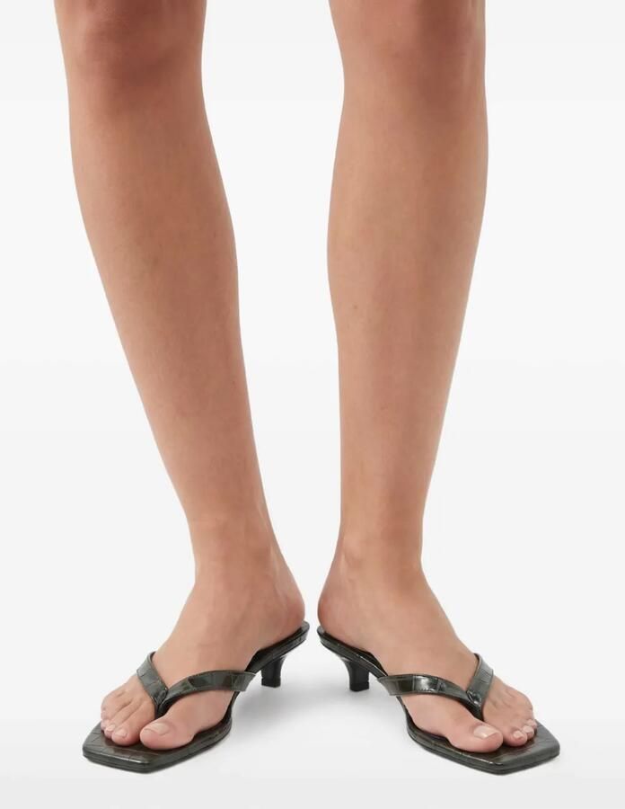 TOTEME Teenslippers met krokodillen-reliëf en hak Groen - Foto 2