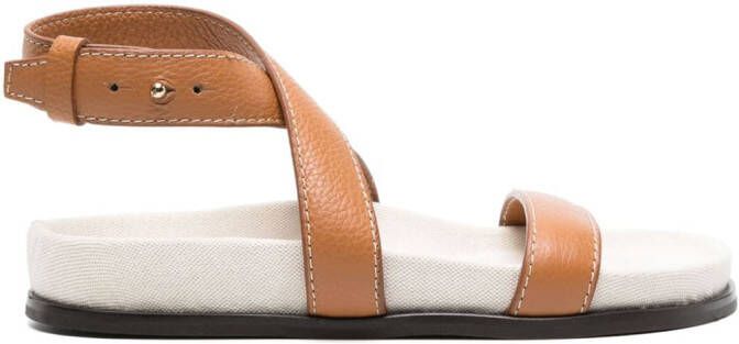 TOTEME The Chunky l leren sandalen Beige