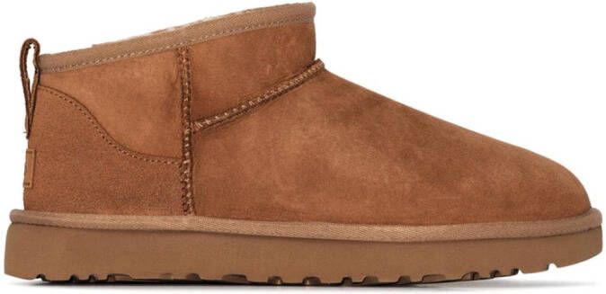 UGG Classic Ultra Mini enkellaarzen Bruin