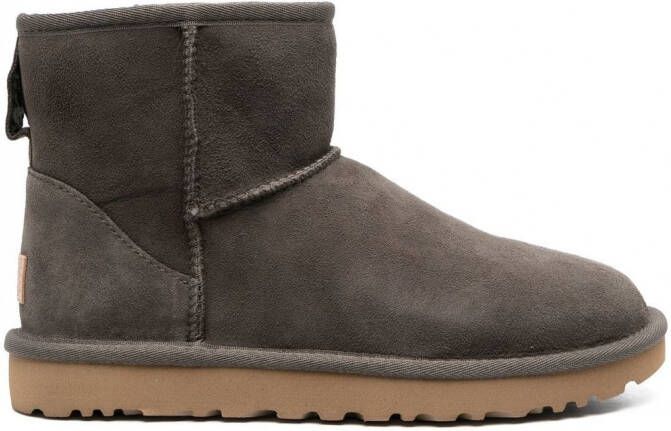 UGG Classic Mini II lammy enkellaarzen Grijs