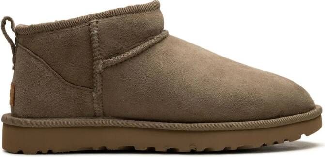 UGG Classic Ultra Mini suède laarzen Bruin