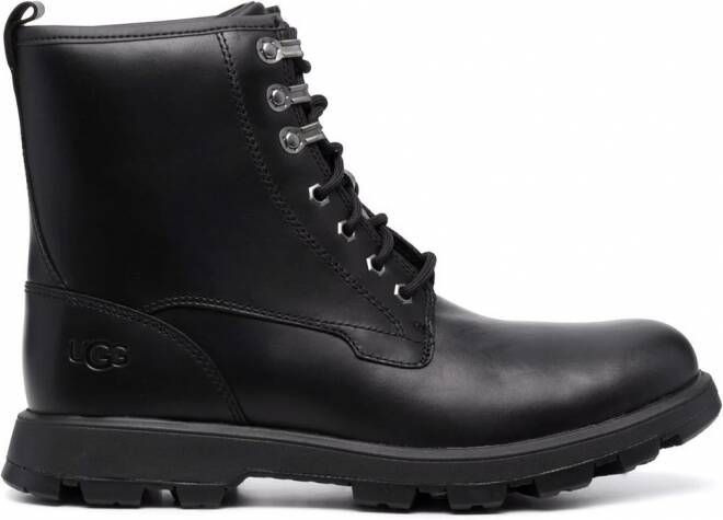 UGG Enkellaarzen met veters Zwart