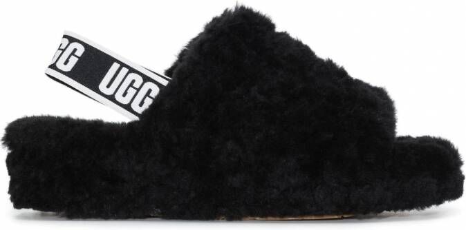 UGG Fluff Yeah slippers met plateauzool Zwart