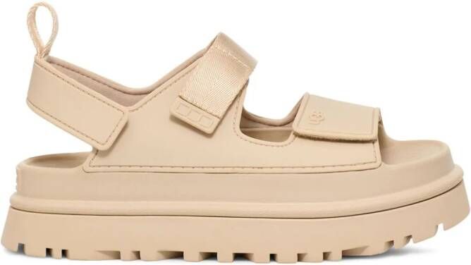 UGG Golden Glow sandalen met plateauzool Beige