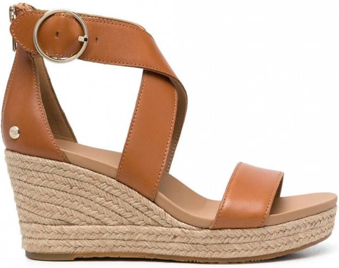 UGG Hylda sandalen met sleehak Bruin Schoenen.nl