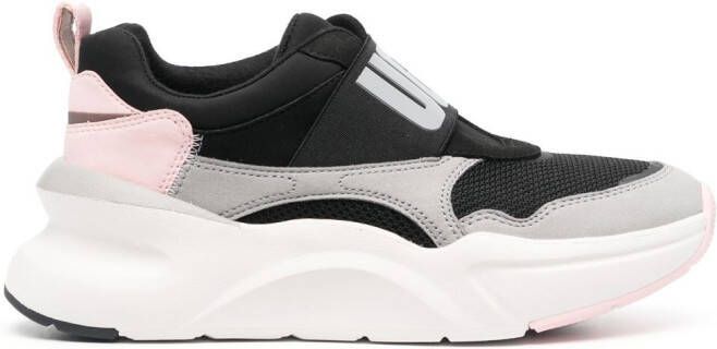 UGG La Flex sneakers met logoband Zwart