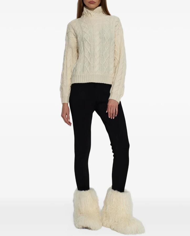 UGG Classic Short Fluff Momma boots Beige - Foto 2