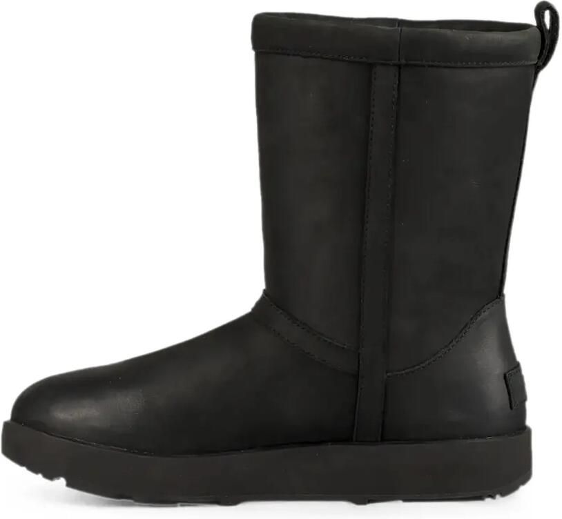 UGG Classic Short II leren laarzen Zwart