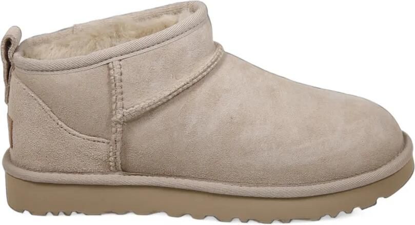 UGG Classic Ultra Mini boots Beige