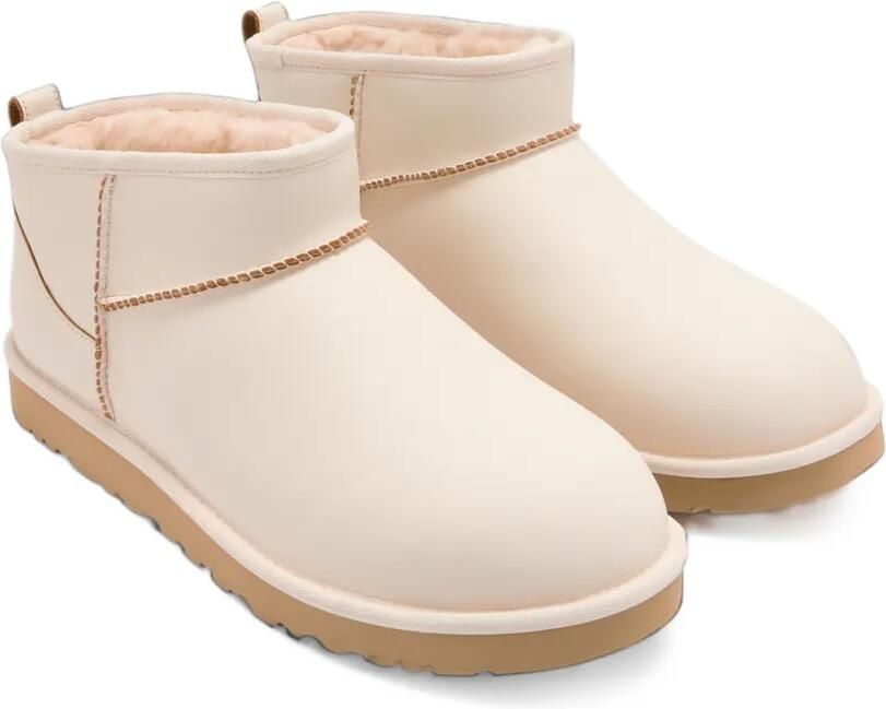 UGG Classic Ultra mini contrast boots Beige