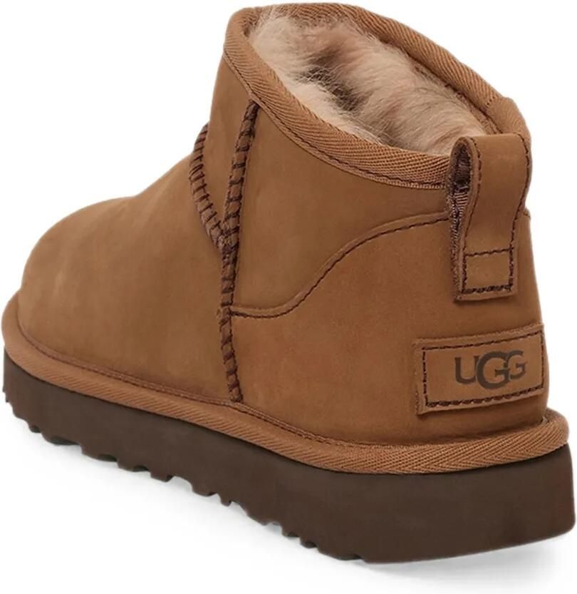 UGG Classic Ultra Mini nubuck enkellaarzen Bruin - Foto 3
