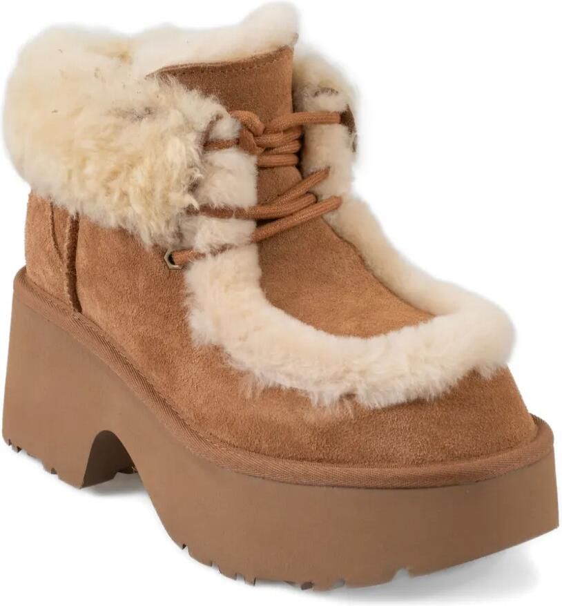 UGG Esmee lammy veterlaarzen Beige